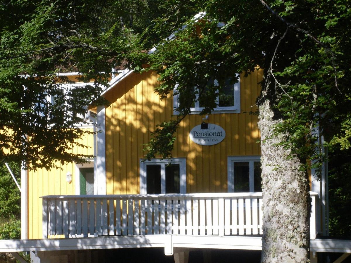Hotel & Pensionat Bjoerkelund Stenbrohult  エクステリア 写真